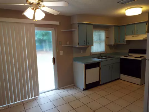 1811 Paris Ln, Chipley, FL 32428 photo 40