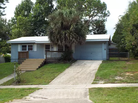 1811 Paris Ln, Chipley, FL 32428 photo 2