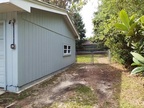 1811 Paris Ln, Chipley, FL 32428 photo 18