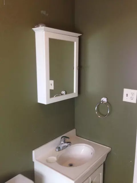 6731 Lovedale Rd, Bascom, FL 32423 photo 8