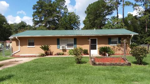 590 4th St, Chipley, FL 32428 photo 1