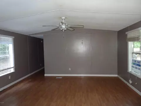2993 Caroline Dr, Chipley, FL 32428 photo 3
