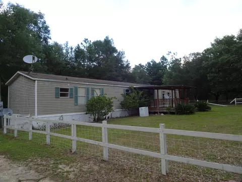 2993 Caroline Dr, Chipley, FL 32428 photo 1