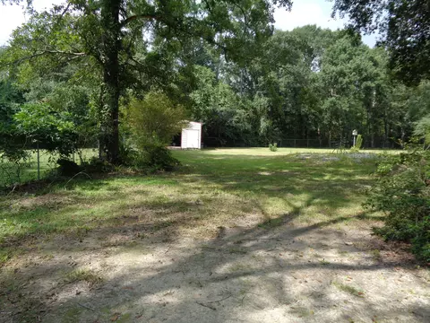 814 Haley Dr, Chipley, FL 32428 photo 12