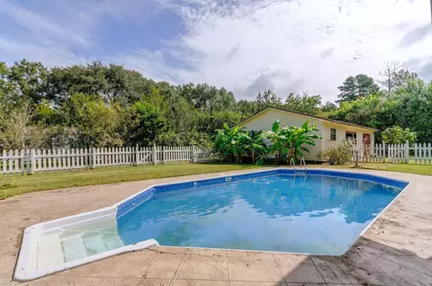 979 Falling Waters Rd, Chipley, FL 32428 photo 18