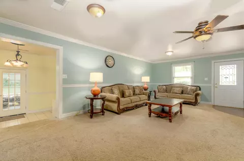 979 Falling Waters Rd, Chipley, FL 32428 photo 4