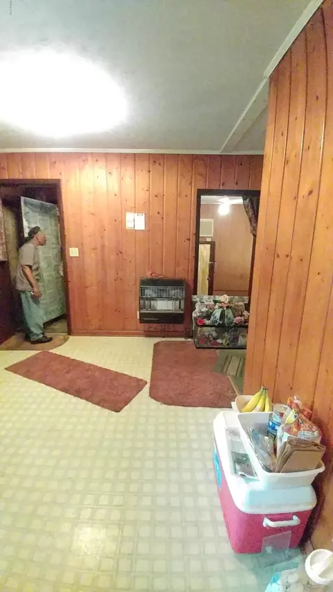5946 Highway 2, Bascom, FL 32423 photo 13