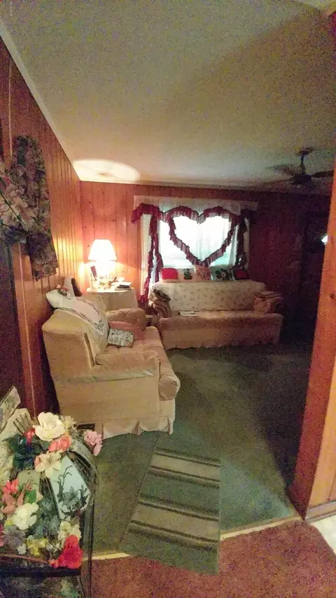 5946 Highway 2, Bascom, FL 32423 photo 12