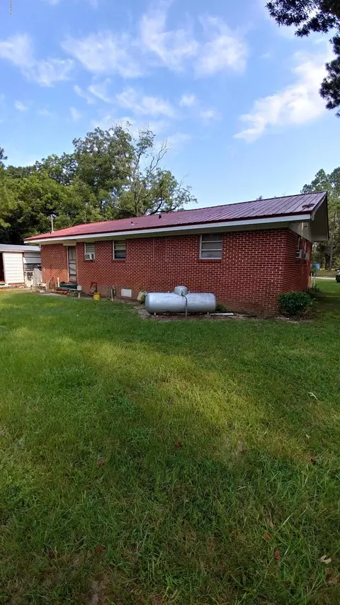 5946 Highway 2, Bascom, FL 32423 photo 14