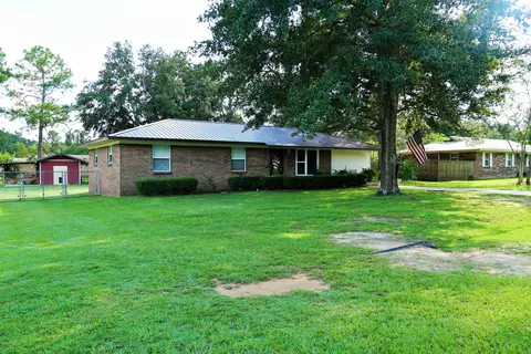 2589 Mcclain St, Cottondale, FL 32431 photo 1