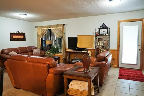 2589 Mcclain St, Cottondale, FL 32431 photo 11