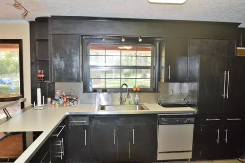 675 Main St, Chipley, FL 32428 photo 4