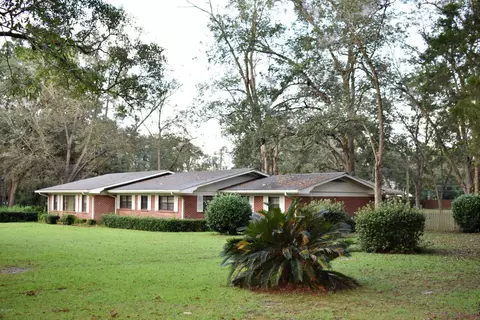675 Main St, Chipley, FL 32428 photo 2