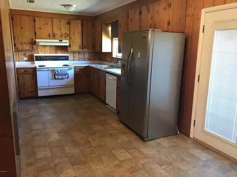 5565 Eden Rd, Bascom, FL 32423 photo 7