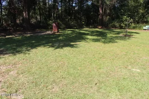 5475 9th St, Malone, FL 32445 photo 8