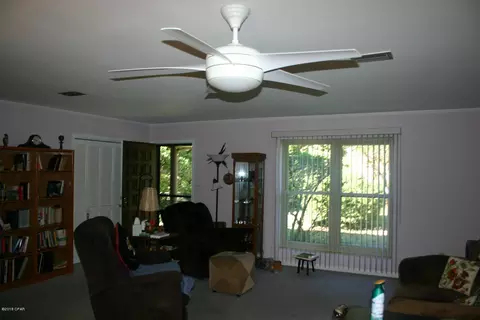 4045 Covington Pl, Chipley, FL 32428 photo 4