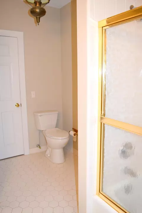 782 3rd St, Chipley, FL 32428 photo 9