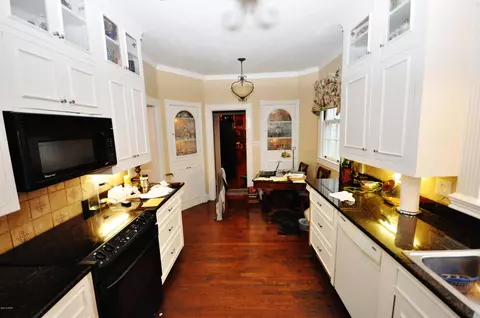 720 Main St, Chipley, FL 32428 photo 4