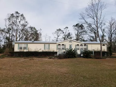 4900 Ditty Rd, Bascom, FL 32423 photo 3