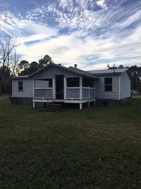 5228 Morrell Ave, Ebro, FL 32437 photo 1