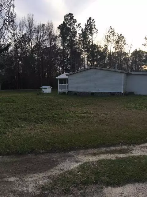 5228 Morrell Ave, Ebro, FL 32437 photo 3