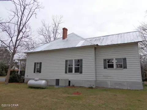 5443 10th St, Malone, FL 32445 photo 11