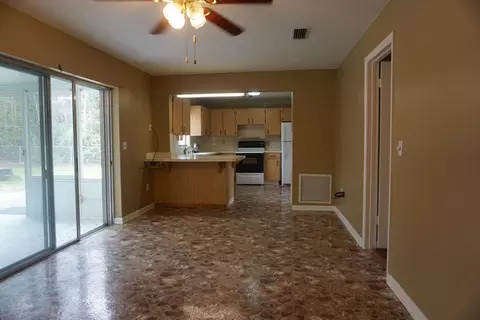 2019 Baldwin St, Chipley, FL 32428 photo 8