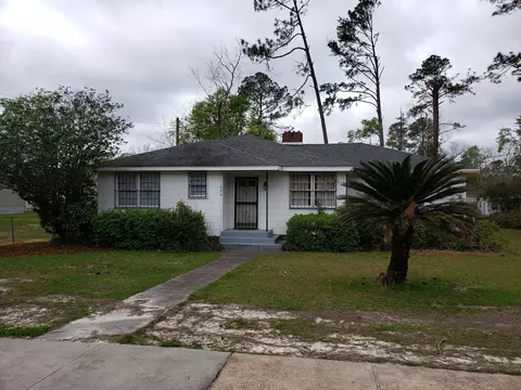 688 Main St, Chipley, FL 32428 photo 1