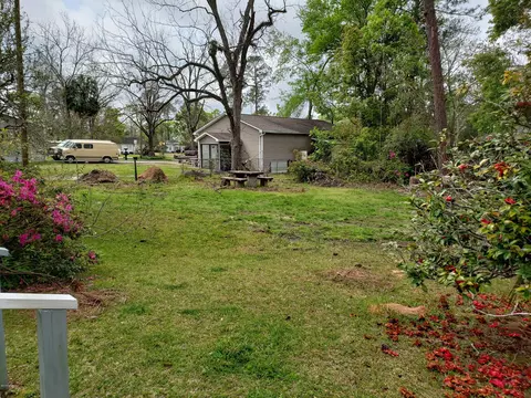 688 Main St, Chipley, FL 32428 photo 11