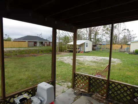 718 E Pine Forest Dr, Lynn Haven, FL 32444 photo 10