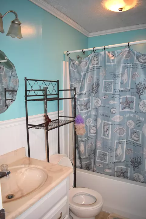 1236 Grace Ave, Chipley, FL 32428 photo 9