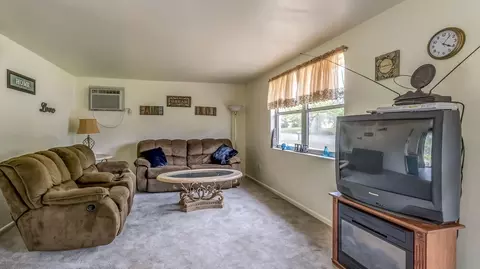 1766 Salem Dr, Chipley, FL 32428 photo 3