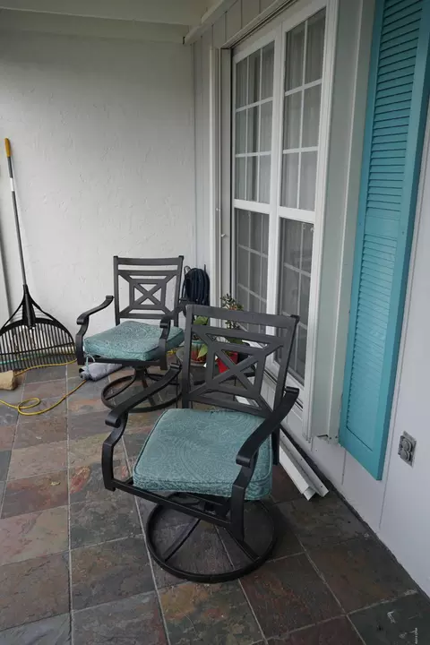 203 E 3rd St, Lynn Haven, FL 32444 photo 4