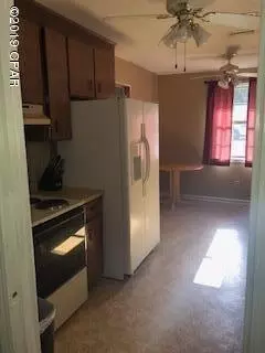 824 5th St, Chipley, FL 32428 photo 4
