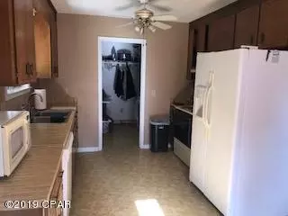 824 5th St, Chipley, FL 32428 photo 3