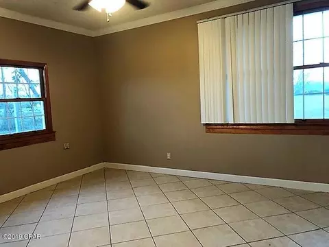 5794 Old U S Rd, Malone, FL 32445 photo 16