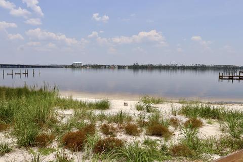 604 E 2nd St, Lynn Haven, FL 32444 photo 1