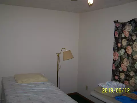 2472 Syfrett Rd, Cottondale, FL 32431 photo 8