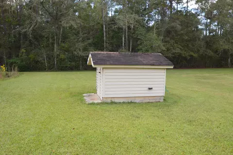 1213 Plum Ave, Chipley, FL 32428 photo 21