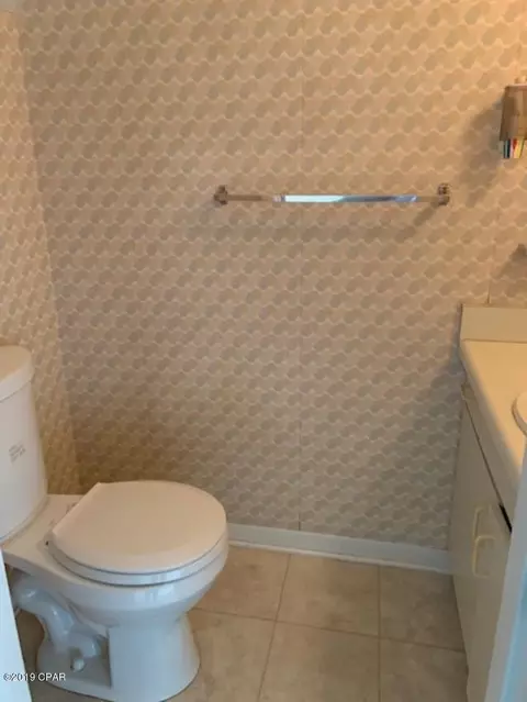 201 E 3rd St, Lynn Haven, FL 32444 photo 5