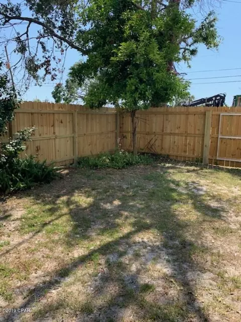 201 E 3rd St, Lynn Haven, FL 32444 photo 8