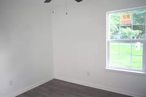 527 2nd St, Chipley, FL 32428 photo 7