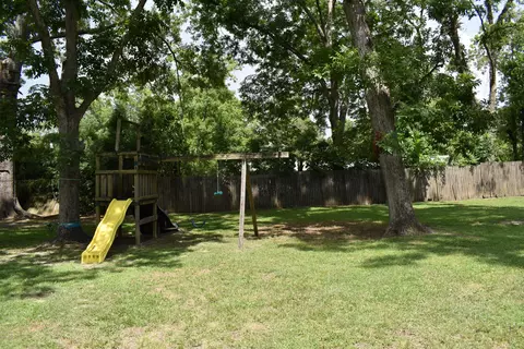 593 3rd St, Chipley, FL 32428 photo 19