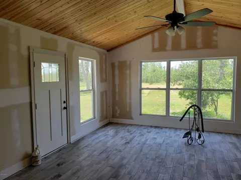 802 E 26th St, Lynn Haven, FL 32444 photo 7
