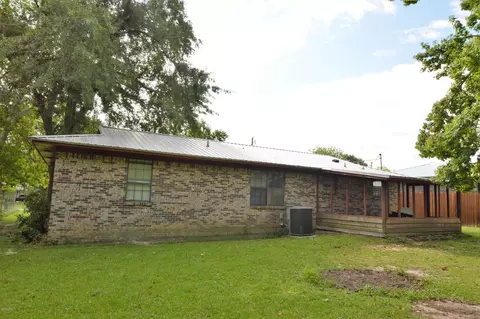550 Davis St, Chipley, FL 32428 photo 6