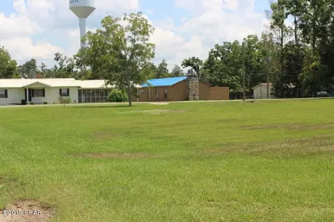 5187 5th Ave, Malone, FL 32445 photo 5