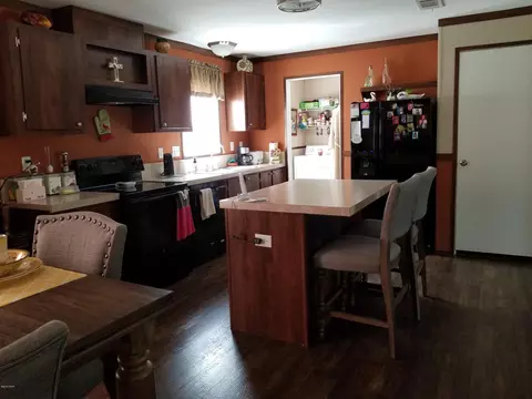 3438 Cardinal Pl, Chipley, FL 32428 photo 2
