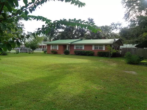 847 8th St, Chipley, FL 32428 photo 5