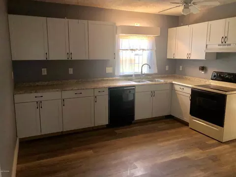 591 N 5th St, Chipley, FL 32428 photo 11
