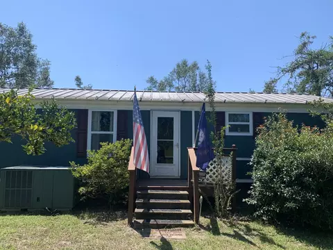 3057 NW Parrish Ave, Altha, FL 32421 photo 1